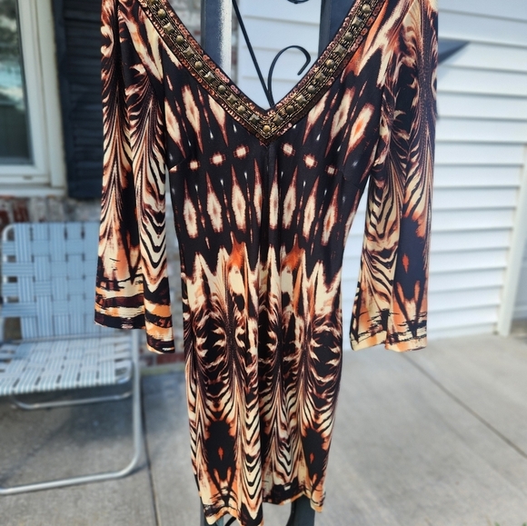 FIT N FLAIR Animal TRIBAL Dress Short STRETCHY embellished Beaded V NECKLINE Med - Picture 3 of 11